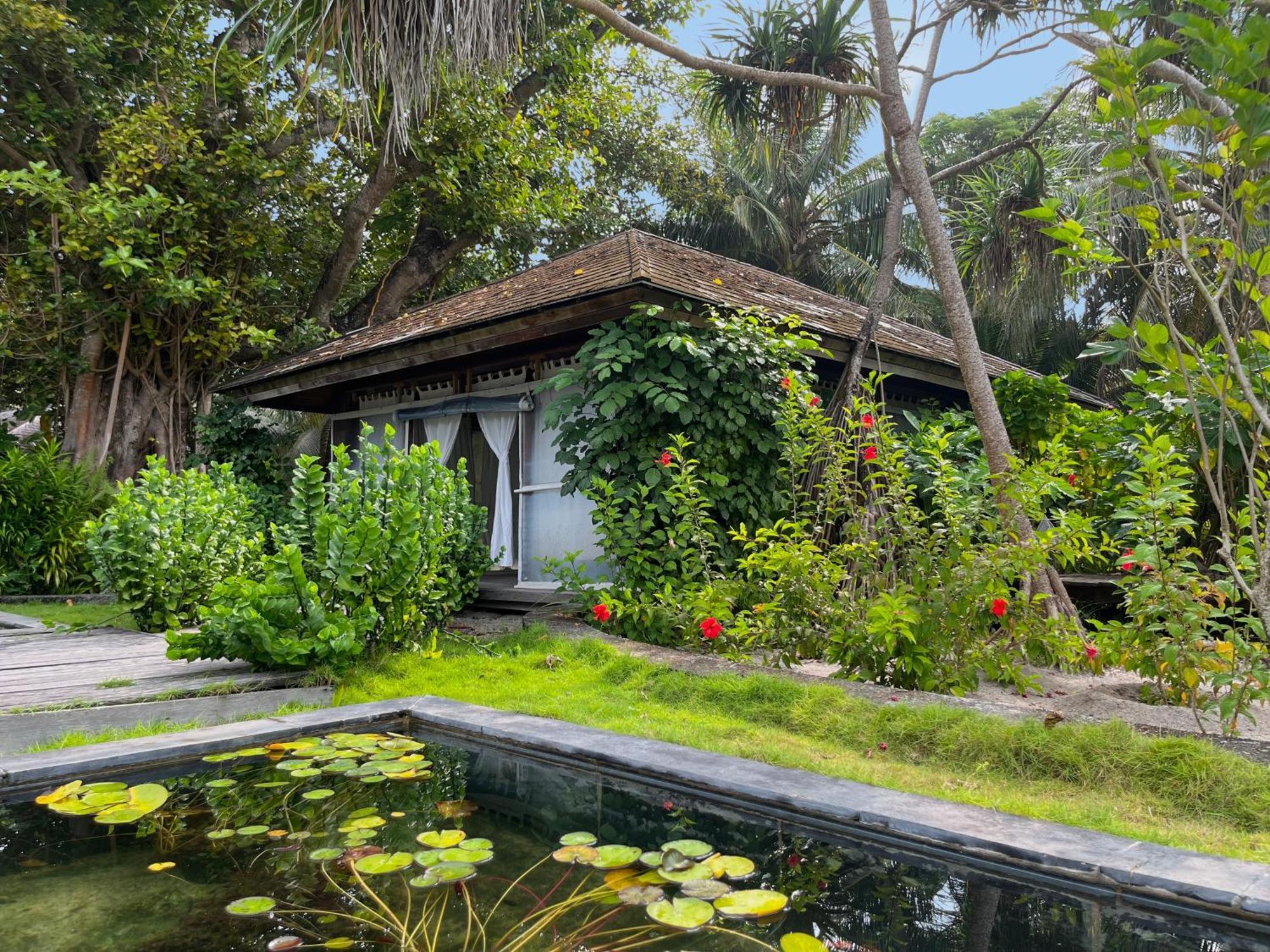 The Barefoot Eco Hotel Hanimaadhoo Island Екстериор снимка