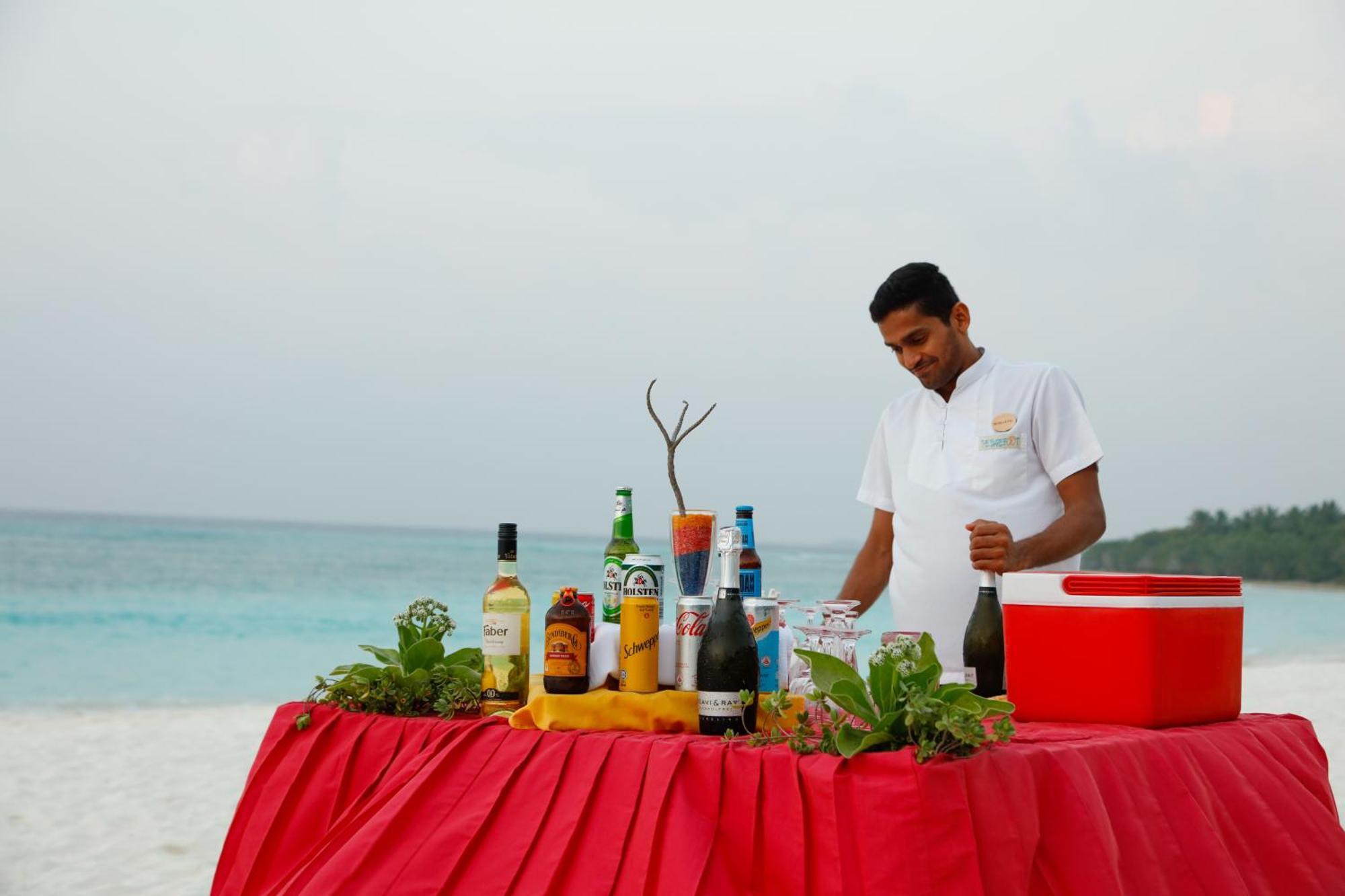 The Barefoot Eco Hotel Hanimaadhoo Island Екстериор снимка