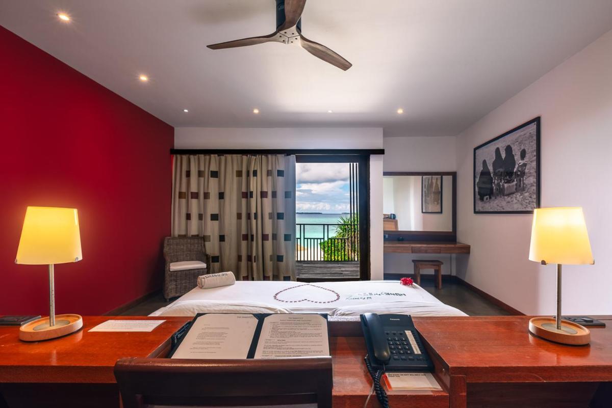 The Barefoot Eco Hotel Hanimaadhoo Island Екстериор снимка