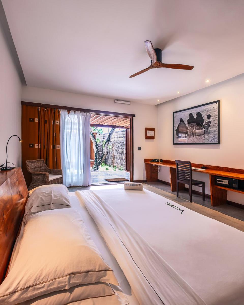 The Barefoot Eco Hotel Hanimaadhoo Island Екстериор снимка